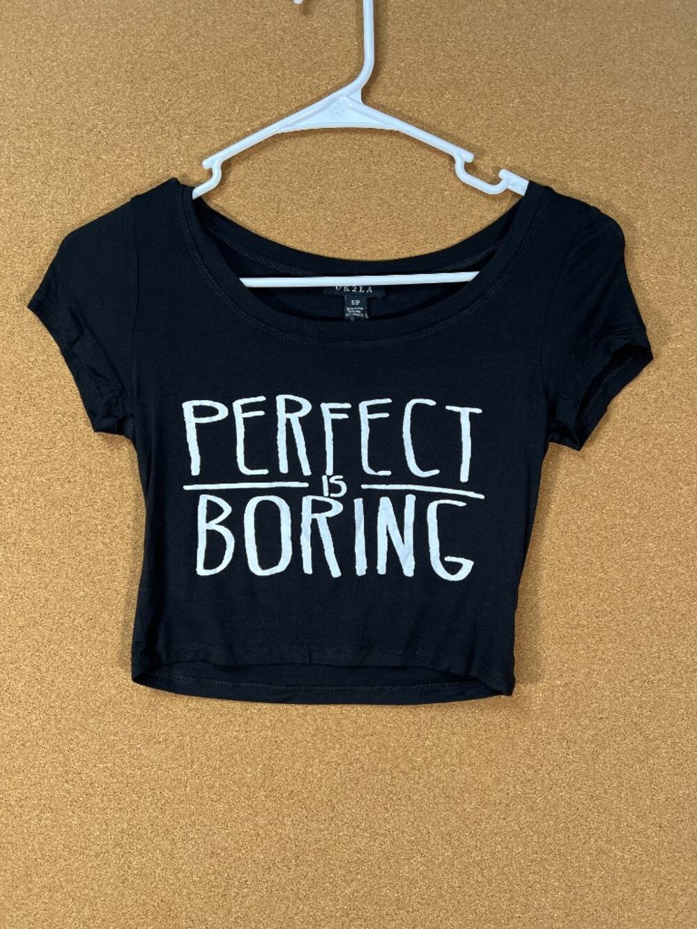 UK2LA Women Crop Top Shirt Small Black Graphic Tee Short Sleeve NWT